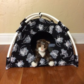 Gray-Tabby-Yoga-Kitties-Modern-Cat-Tent